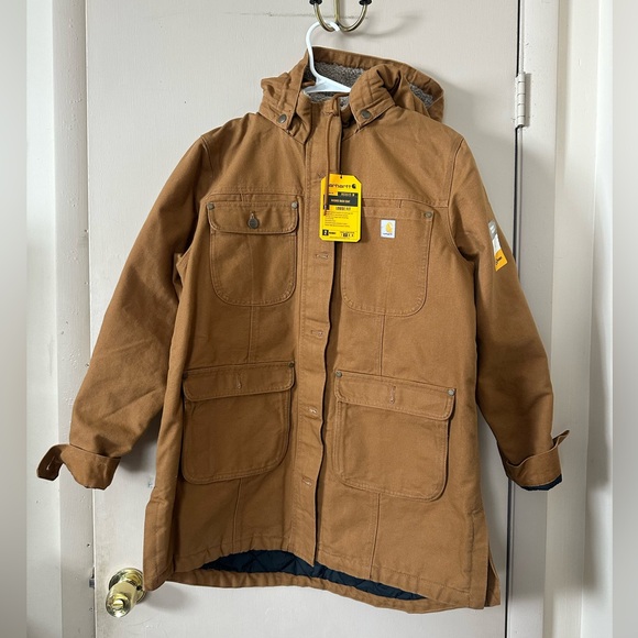 Carhartt Jackets & Blazers - Women’s Carhartt Jacket